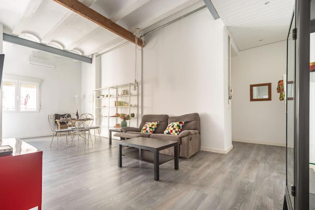 120 Sqm Loft-Style Apartment Beach Royal Marina บาเลนเซีย ภายนอก รูปภาพ