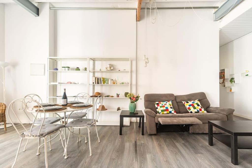 120 Sqm Loft-Style Apartment Beach Royal Marina บาเลนเซีย ภายนอก รูปภาพ